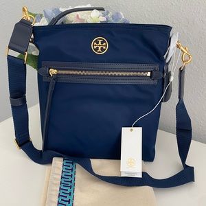 NWT Tory Burch Piper Swingpack Nylon Crossbody